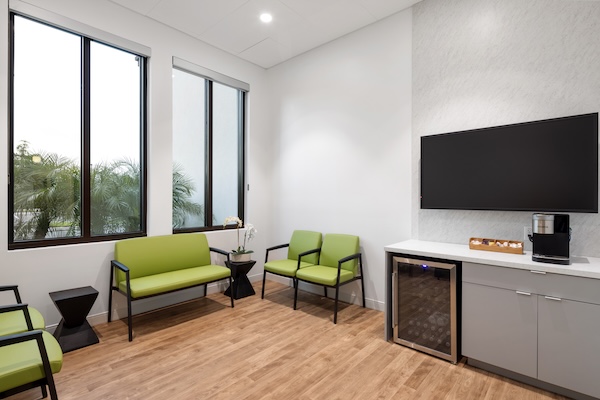 wasserman-ulitsky-dermatology-ofdc-waiting-room-furniture-8