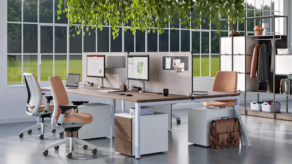 steelcase-creating-a-clean-productive-office-space-2